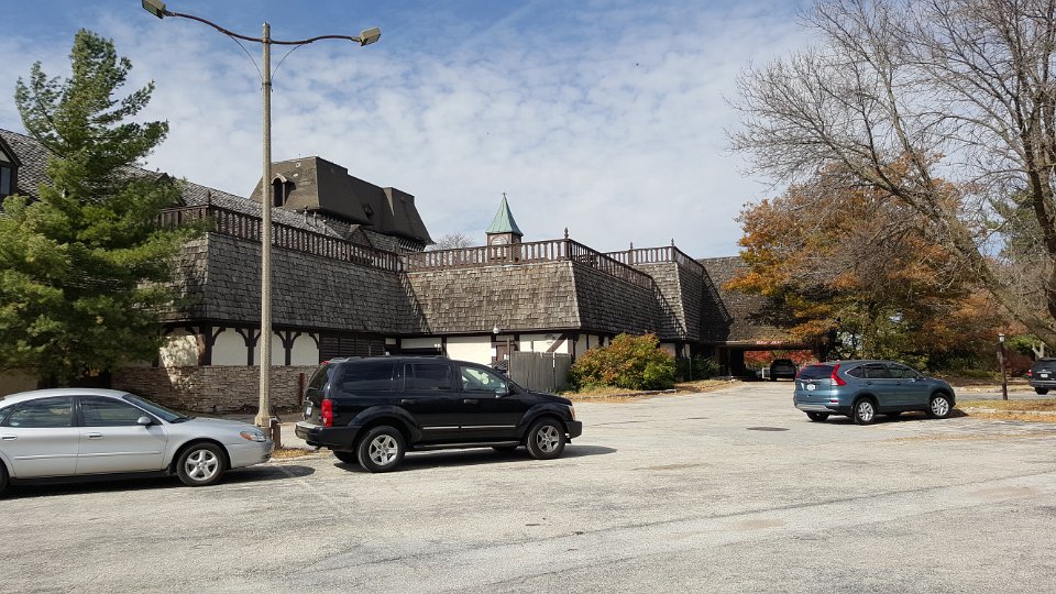 2015 10 09 The Lodge (Formerly Jumer's Castle Lodge) Bettendorf IA Oct